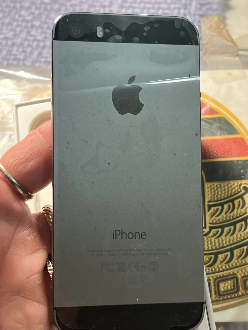 Apple iPhone SE Black with Original White Box